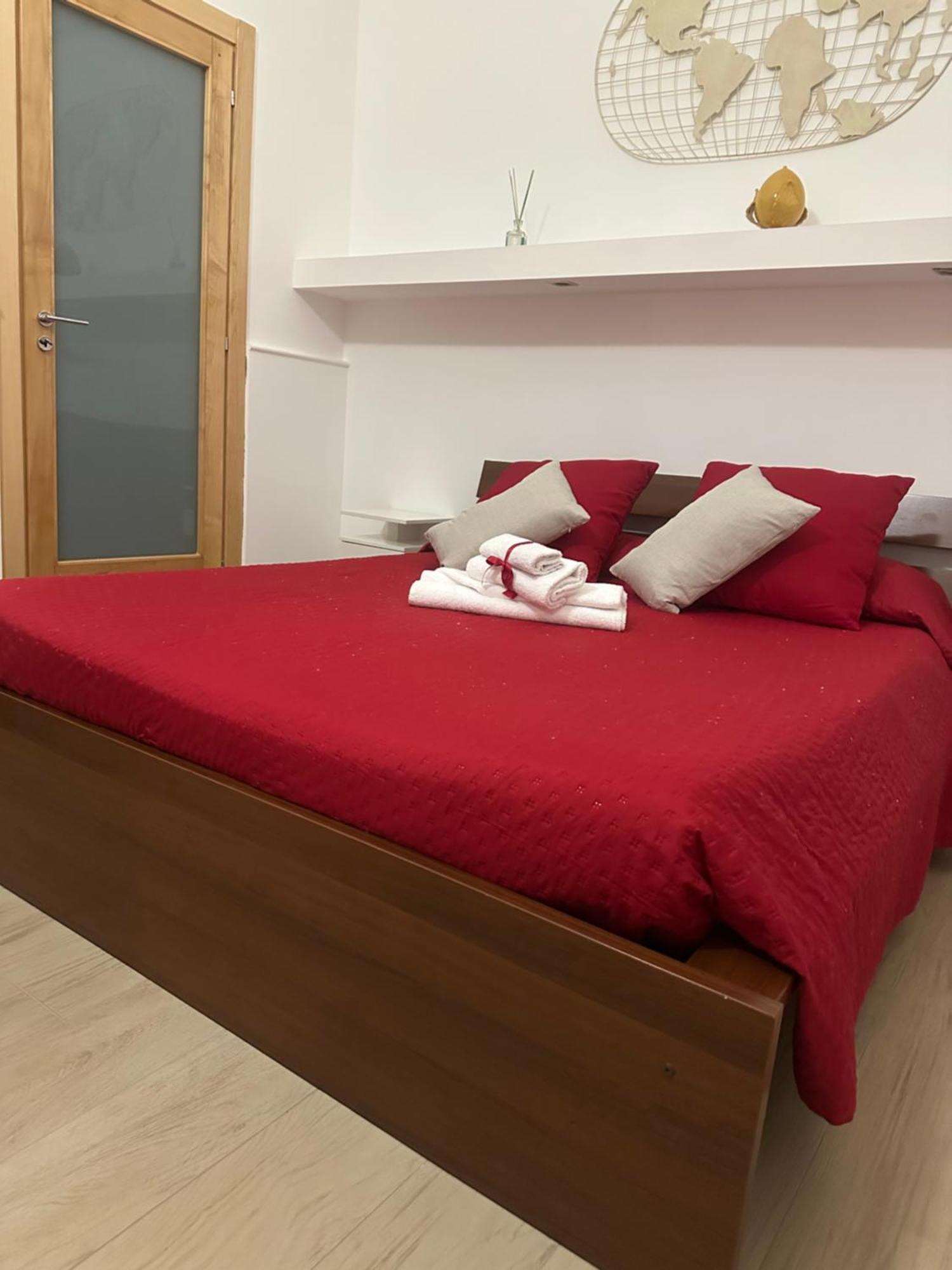 Conte Cavour Apartment Brindisi Dış mekan fotoğraf